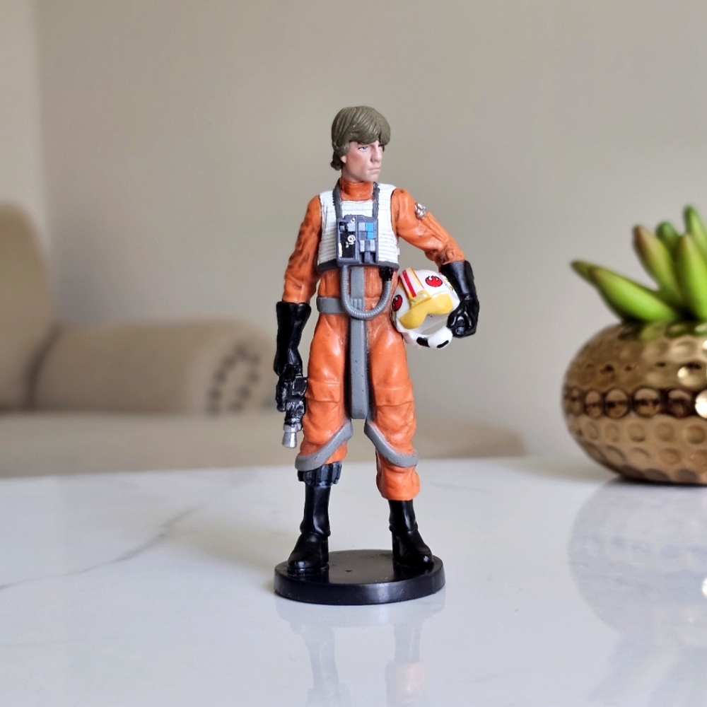 Star Wars Luke Skywalker "A New Hope" Action Figure Cake Topper Disney